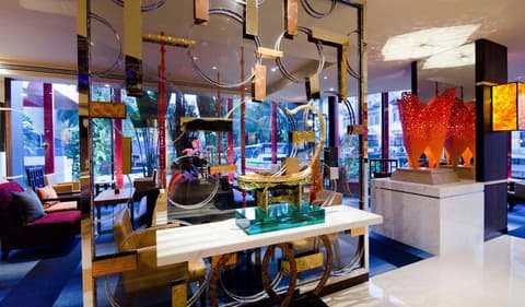 Tongtara Riverview Hotel, Restaurant