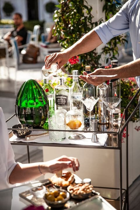 Four Seasons Hotel Istanbul at the Bosphorus, Bar (on property)