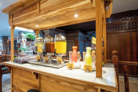 Wina Holiday Villa, Breakfast area