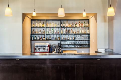 Casa Lucila Mazatlán Curamoria Collection - Adults Only, Bar (on property)