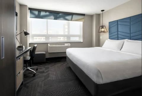 Four Points by Sheraton Manhattan SoHo Village, Room