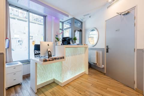 District République, Reception