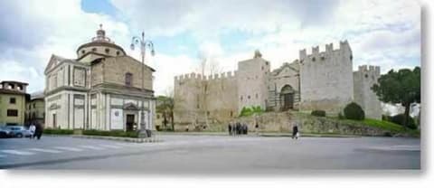 Hotel Toscana, Exterior detail