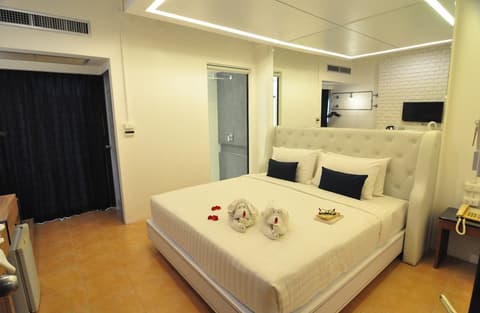 Forty Winks Phuket, Room