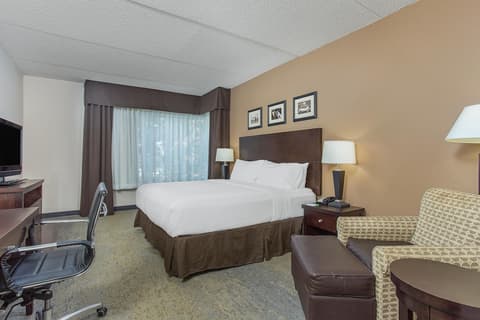 Holiday Inn Louisville Airport - Fair/Expo by IHG, Room