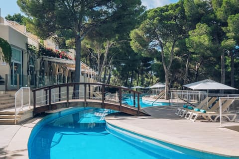 Iberostar Waves Club Cala Barca, Pool
