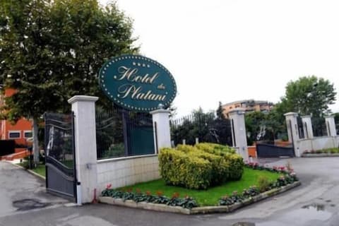 Hotel Dei Platani, Exterior