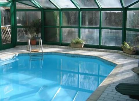 La Tourmaline, Indoor pool