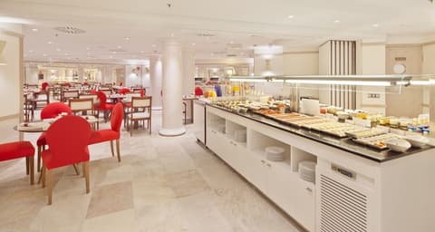 NH Collection Paseo del Prado, Dining