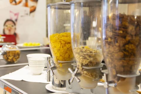 Smy Bologna Centrale, Breakfast buffet