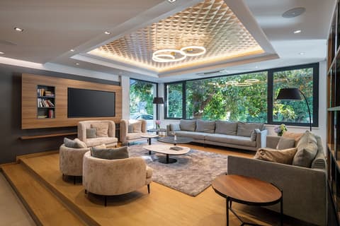 Hotel Ivka, Reception