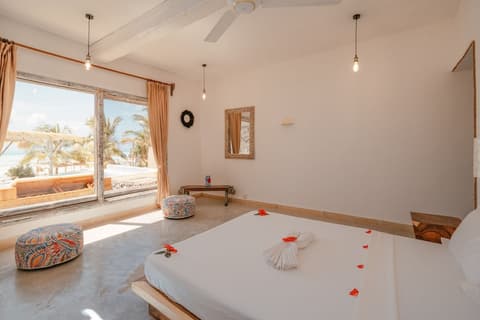 Coral Rocks Hotel & Restaurant, Room