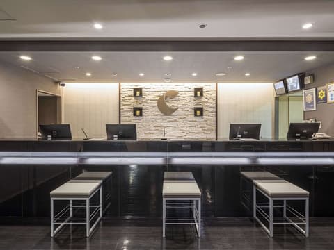 Comfort Hotel Tokyo Higashi Nihombashi, Reception