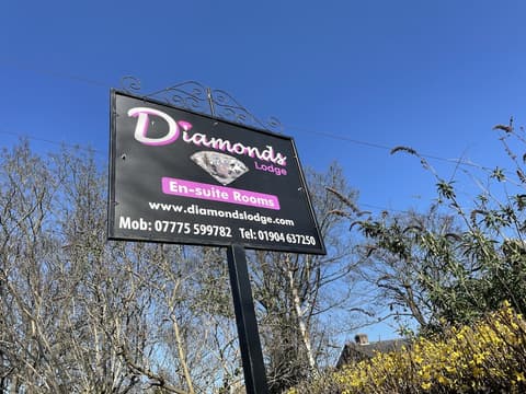 Diamonds Lodge Ltd, Exterior