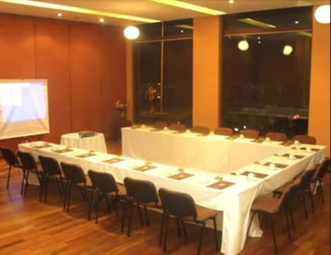 Gran Hotel Vicente Costanera, Meeting facility