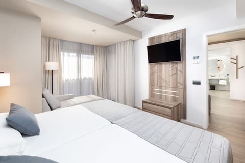 Hotel Riu Palace Oasis, Room