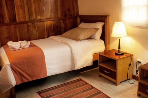 The Wooden House Lodge, Room