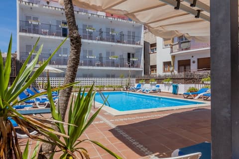 Hotel El Cid, Outdoor pool