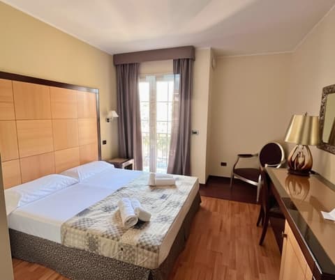 Regent Beach Hotel & Apartments, Room