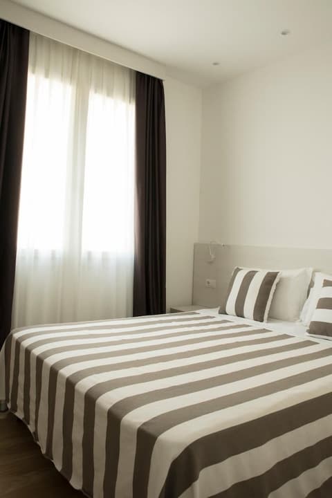 Hotel Houston Suites, Room