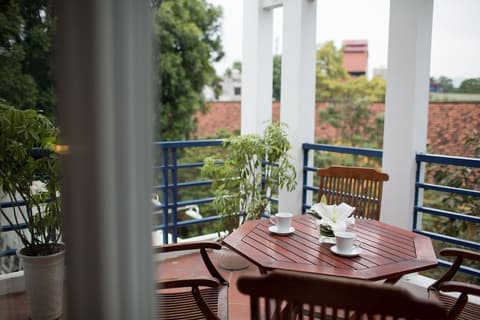 Hanoian Central Hotel & Spa, Terrace/patio