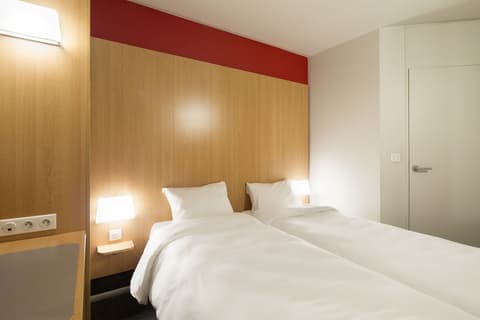 B&B HOTEL LA ROCHELLE Beaulieu Puilboreau, Room