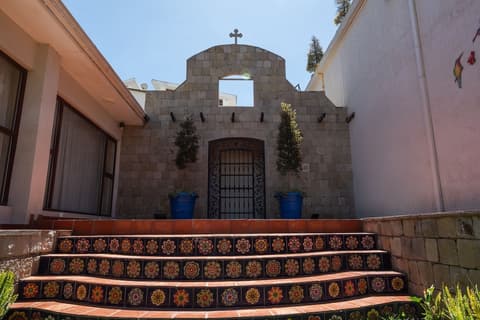 Quindeloma Art Hotel And Gallery, Chapel