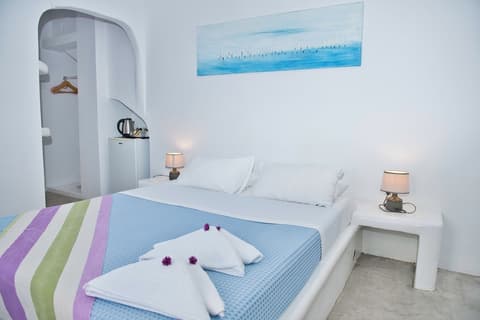 The Last Sunbeam - Adults Only, Room