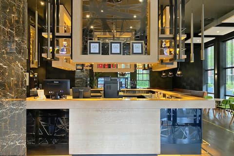 XO Hotels Couture, Reception