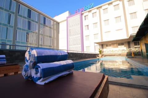 Forriz Hotel, Pool