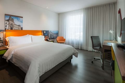 Hampton by Hilton Bogota Airport, Room