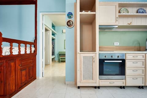 Glaros Hotel, Private kitchen