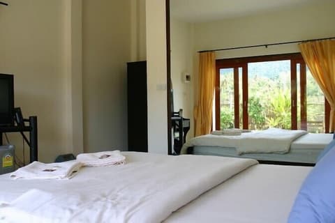 Naga Peak Resort, Room