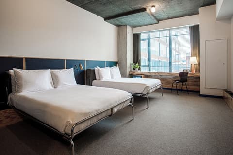 The Emily Hotel, Room