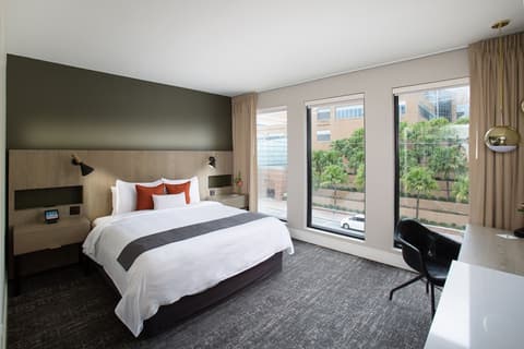 The Delaney Hotel, Room