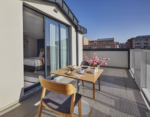 Holiday Inn Express Istanbul - Atakoy Metro by IHG, Room