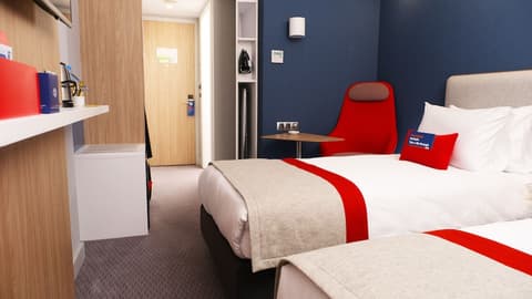 Holiday Inn Express Istanbul - Atakoy Metro by IHG, Room