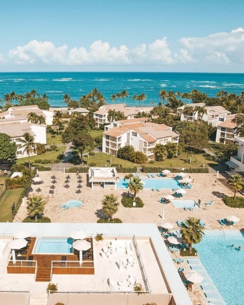 Emotions by Hodelpa Puerto Plata - All Inclusive, Outdoor pool