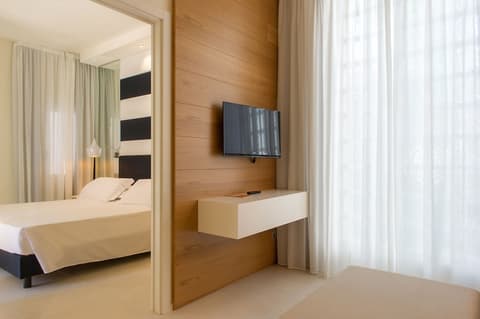 Metropol Ceccarini Suite - Luxury apartments, Room