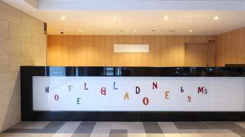 Hotel Glad One Kyoto Shichijo by M’s, Reception