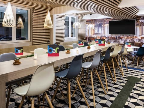 ibis Styles Clamart Gare Grand Paris, Bar (on property)