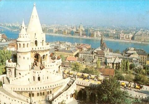 Paprika Apartment Grand, Point of interest