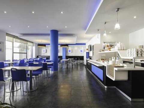 ibis budget Málaga Centro, Miscellaneous