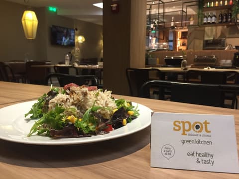 Spot Apartments Trindade, In-room dining