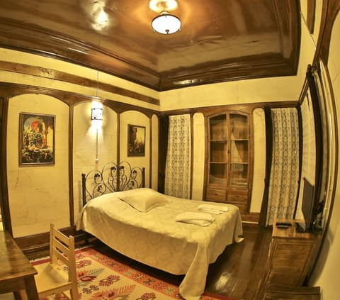 Ali Bey Konagi, Room