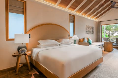 NH Collection Maldives Reethi Resort, Room