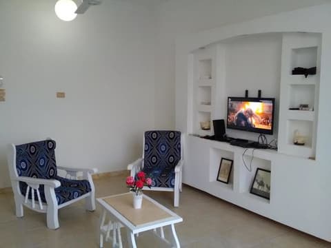 Luxor Guest House, Living area