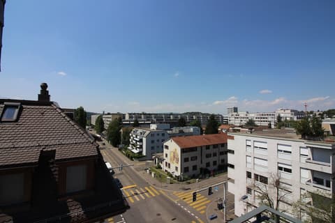 Swiss Star Oerlikon Lodge, Exterior