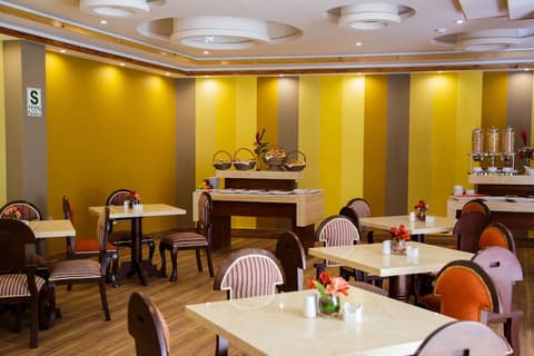 Yawar Inka Hotel, Restaurant