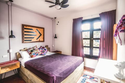 Socialtel Antigua, Room